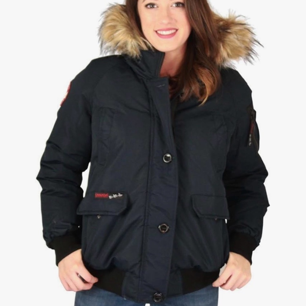 Womens Canada Weather wear super triple goose bomber jacket Sz M